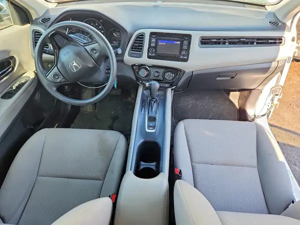 3CZRU6H34JM721928 2018 HONDA HR-V - Image 8
