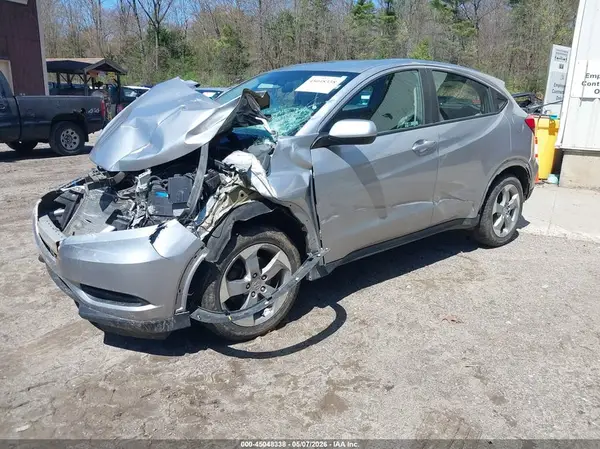 3CZRU6H34JM725705 2018 HONDA HR-V - Image 2