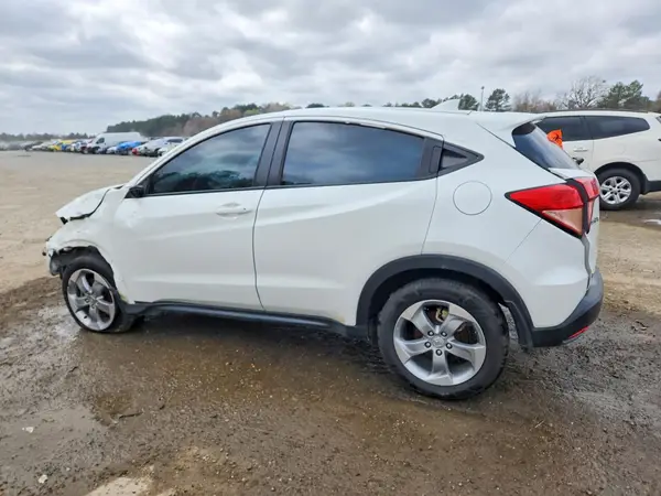 3CZRU6H34JM728250 2018 HONDA HR-V - Image 2