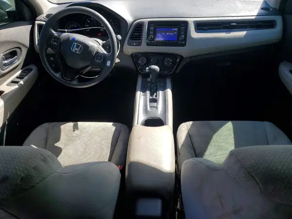 3CZRU6H34KG700996 2019 HONDA HR-V - Image 8