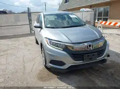 3CZRU6H34KG708581 2019 HONDA HR-V