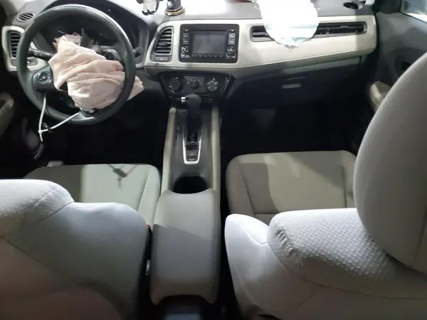 3CZRU6H34KG710122 2019 HONDA HR-V - Image 8