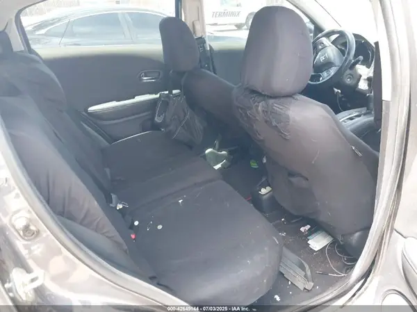 3CZRU6H34KG710220 2019 HONDA HR-V - Image 8