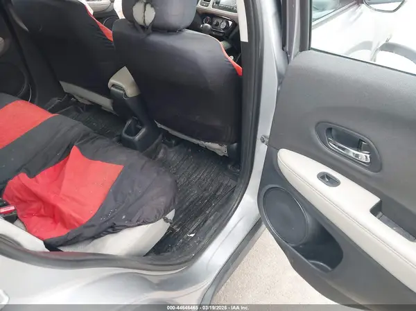 3CZRU6H34KG711853 2019 HONDA HR-V - Image 8