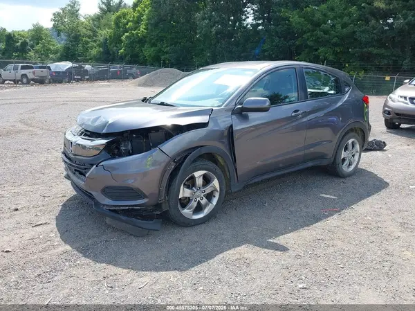 3CZRU6H34KG712744 2019 HONDA HR-V - Image 2