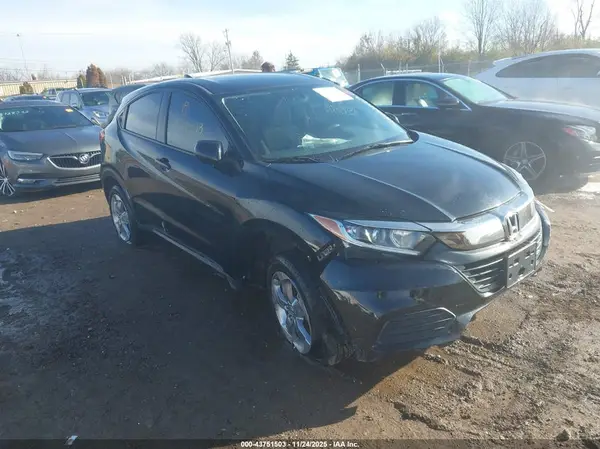 3CZRU6H34KG722996 2019 HONDA HR-V - Image 1
