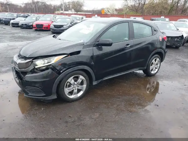 3CZRU6H34KG723680 2019 HONDA HR-V - Image 2