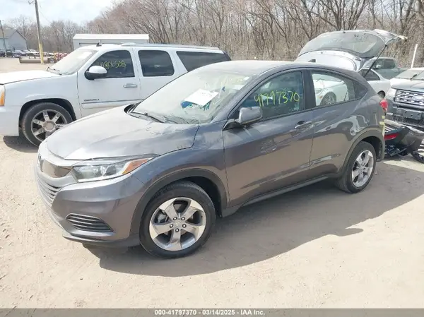 3CZRU6H34KG724151 2019 HONDA HR-V - Image 2