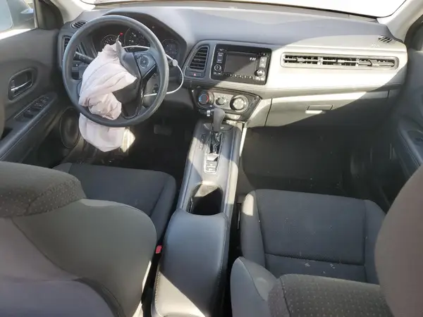3CZRU6H34KG734520 2019 HONDA HR-V - Image 8
