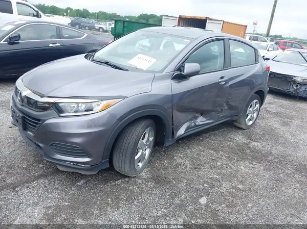 3CZRU6H34KM706878 2019 HONDA HR-V - Image 2
