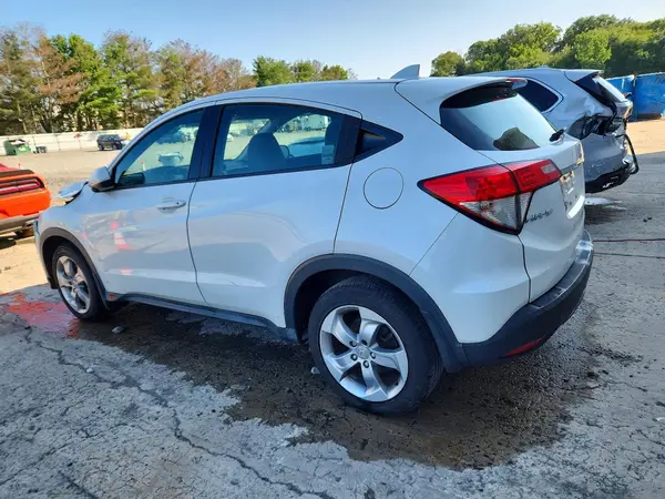 3CZRU6H34KM718853 2019 HONDA HR-V - Image 2