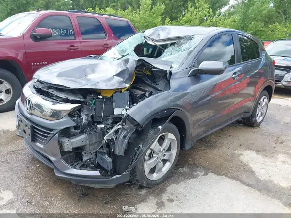 3CZRU6H34KM728685 2019 HONDA HR-V - Image 2