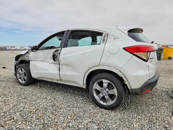 3CZRU6H34KM740755 2019 HONDA HR-V - Image 2