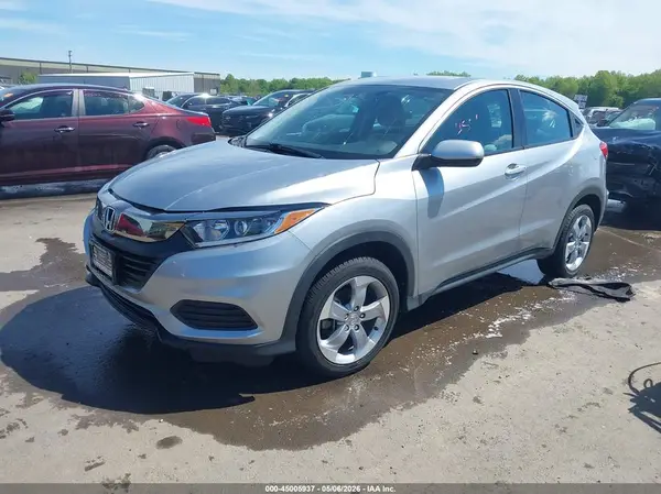3CZRU6H34LG700952 2020 HONDA HR-V - Image 2
