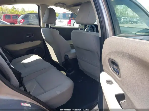 3CZRU6H34LG700952 2020 HONDA HR-V - Image 8