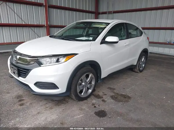 3CZRU6H34LM702010 2020 HONDA HR-V - Image 2