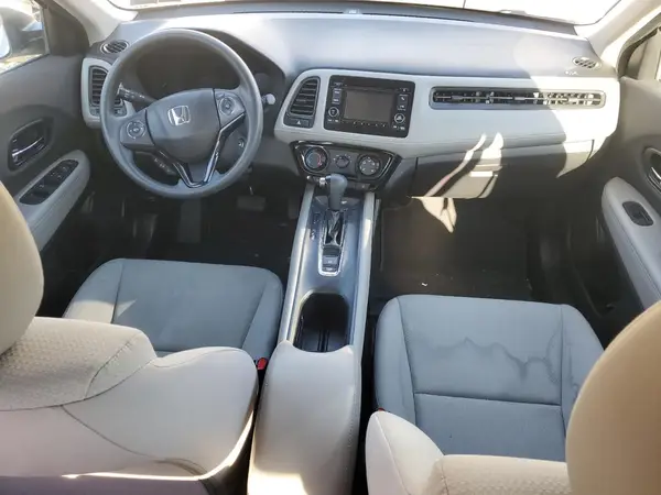 3CZRU6H34LM703030 2020 HONDA HR-V - Image 8