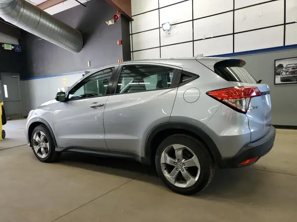 3CZRU6H34LM707286 2020 HONDA HR-V - Image 2