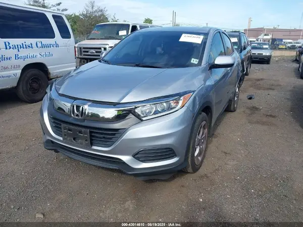 3CZRU6H34LM718014 2020 HONDA HR-V - Image 2