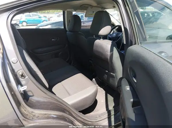 3CZRU6H34MM722663 2021 HONDA HR-V - Image 8