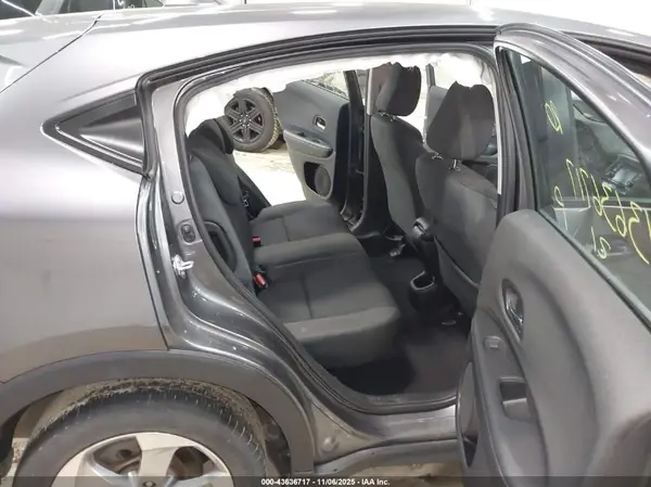 3CZRU6H34MM737227 2021 HONDA HR-V - Image 8