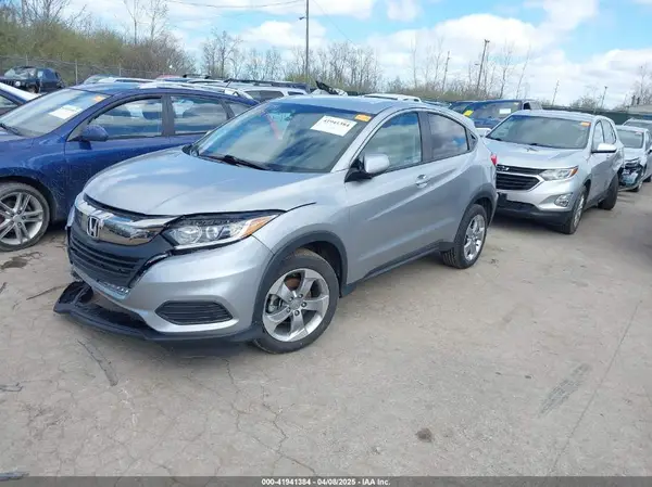 3CZRU6H34MM738782 2021 HONDA HR-V - Image 2