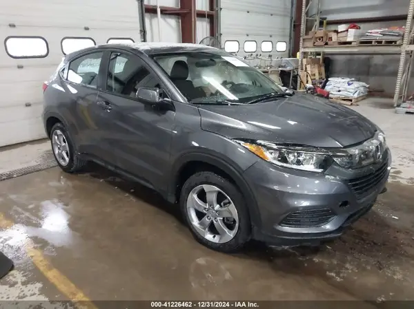 3CZRU6H34NM701054 2022 HONDA HR-V - Image 1