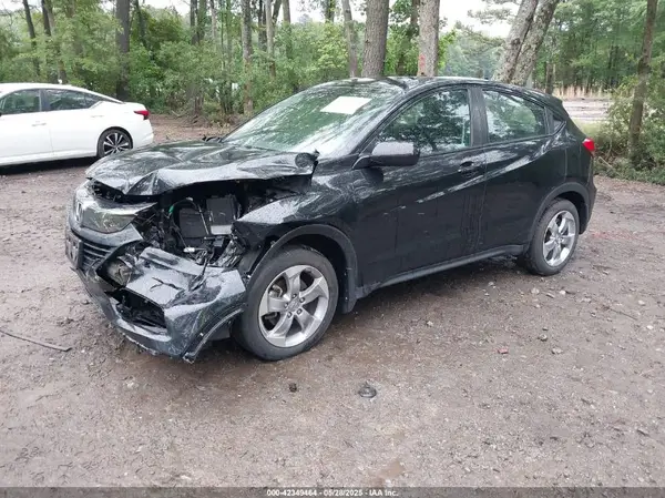 3CZRU6H34NM721272 2022 HONDA HR-V - Image 2