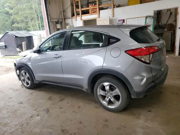 3CZRU6H34NM748357 2022 HONDA HR-V - Image 2
