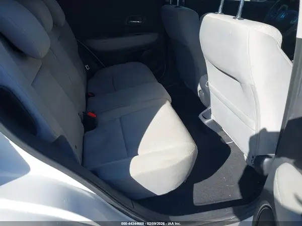 3CZRU6H34NM773937 2022 HONDA HR-V - Image 8