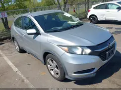 3CZRU6H35GM717945 2016 HONDA HR-V