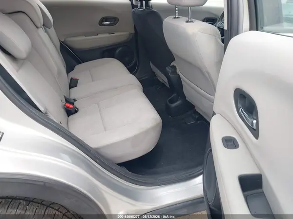 3CZRU6H35GM719243 2016 HONDA HR-V - Image 8