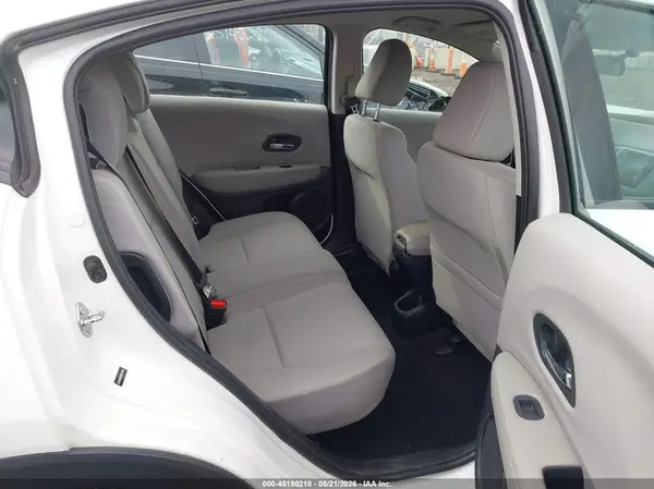 3CZRU6H35GM721851 2016 HONDA HR-V - Image 8