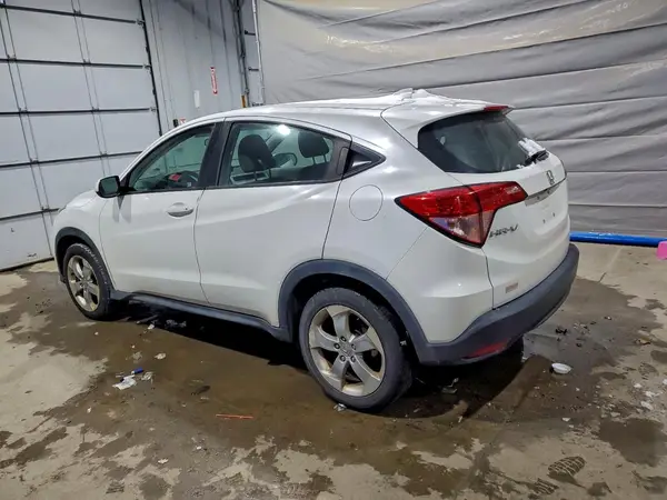 3CZRU6H35GM745485 2016 HONDA HR-V - Image 2
