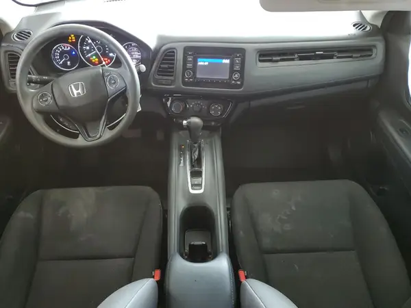 3CZRU6H35GM745745 2016 HONDA HR-V - Image 8