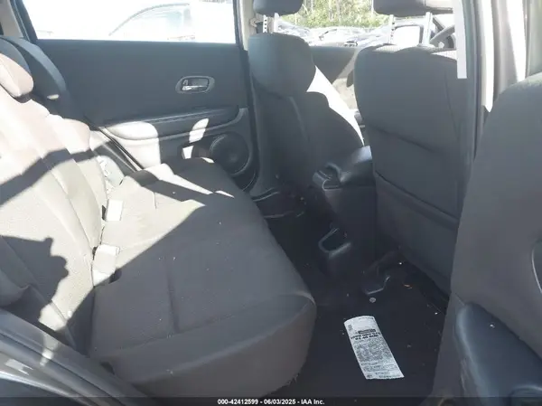 3CZRU6H35GM750783 2016 HONDA HR-V - Image 8