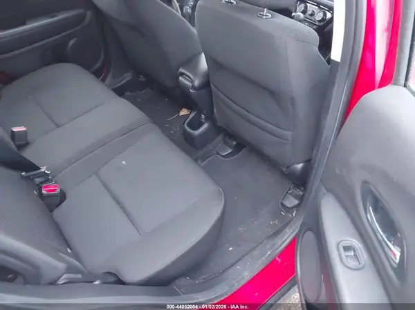 3CZRU6H35GM752792 2016 HONDA HR-V - Image 8