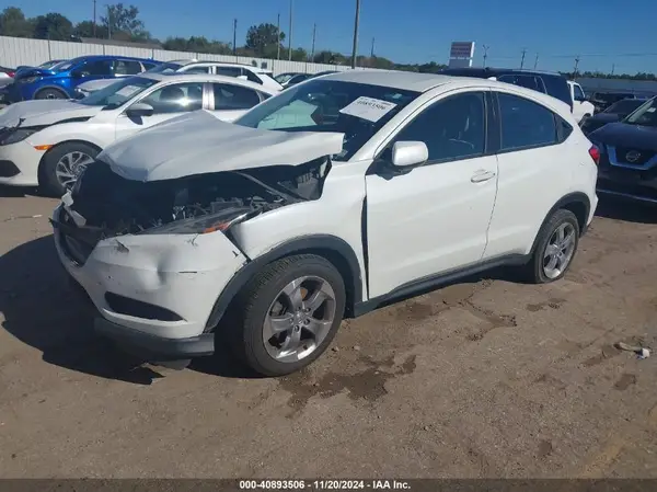 3CZRU6H35GM755093 2016 HONDA HR-V - Image 2