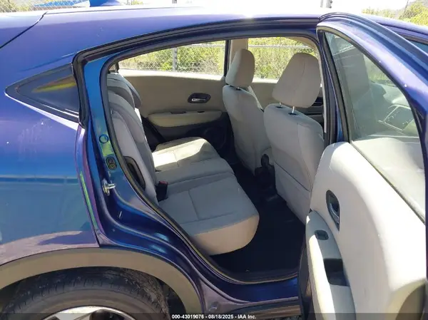 3CZRU6H35GM769110 2016 HONDA HR-V - Image 8