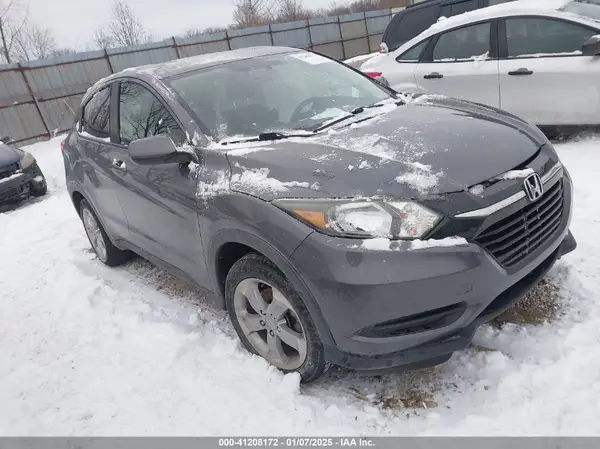 3CZRU6H35HG703155 2017 HONDA HR-V - Image 1