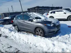 3CZRU6H35HG705150 2017 HONDA HR-V