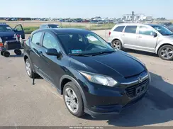 3CZRU6H35HG706735 2017 HONDA HR-V