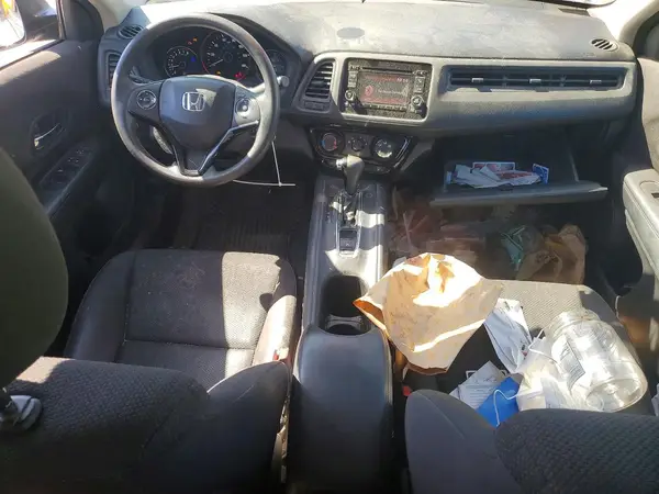 3CZRU6H35HM702654 2017 HONDA HR-V - Image 8