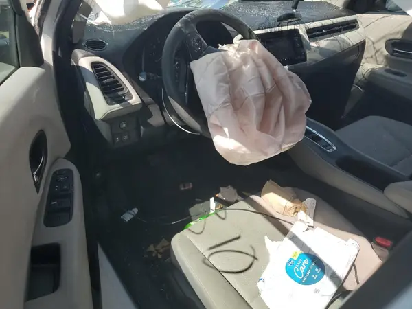 3CZRU6H35HM712116 2017 HONDA HR-V - Image 8