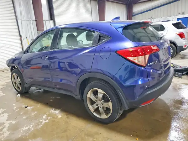 3CZRU6H35HM732558 2017 HONDA HR-V - Image 2