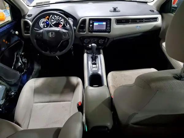 3CZRU6H35HM732558 2017 HONDA HR-V - Image 8