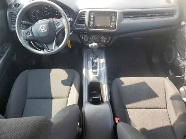 3CZRU6H35JG705641 2018 HONDA HR-V - Image 8