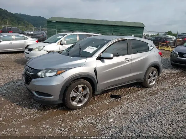 3CZRU6H35JG711567 2018 HONDA HR-V - Image 2