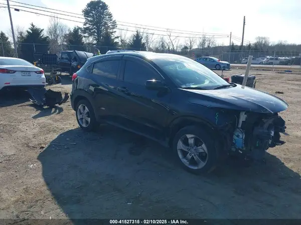 3CZRU6H35JG712833 2018 HONDA HR-V - Image 1