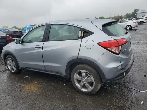 3CZRU6H35JG713982 2018 HONDA HR-V - Image 2